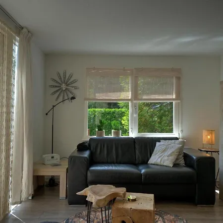 Holiday home Holiday In With Smart Tv